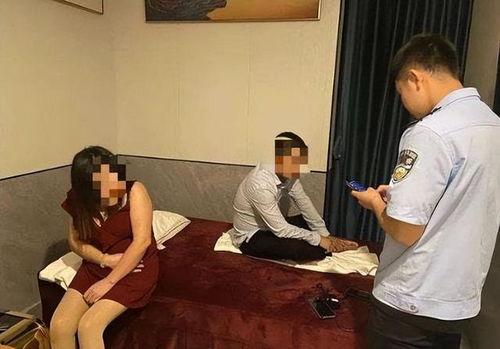 文轩被抓爆料视频,揭秘背后真相与网络热议 第2张 文轩被抓爆料视频,揭秘背后真相与网络热议 第2张